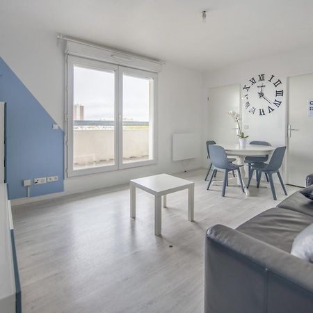 Bel Appartement De 2 Chambres A 40 Min De Paris Courcouronnes المظهر الخارجي الصورة