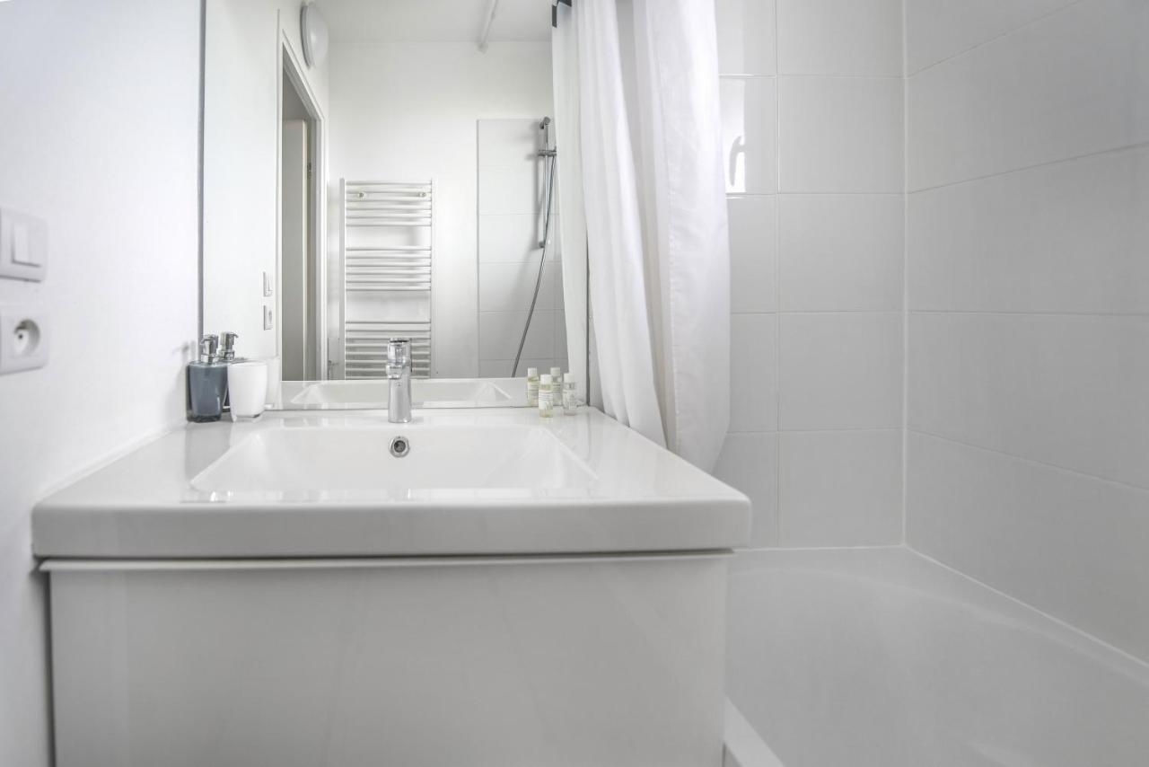 Bel Appartement De 2 Chambres A 40 Min De Paris Courcouronnes المظهر الخارجي الصورة